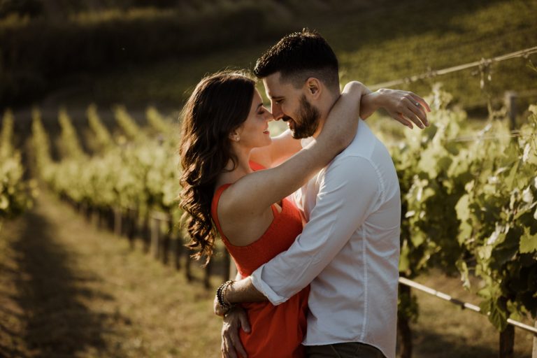 foto romantiche fidanzati engagement marche