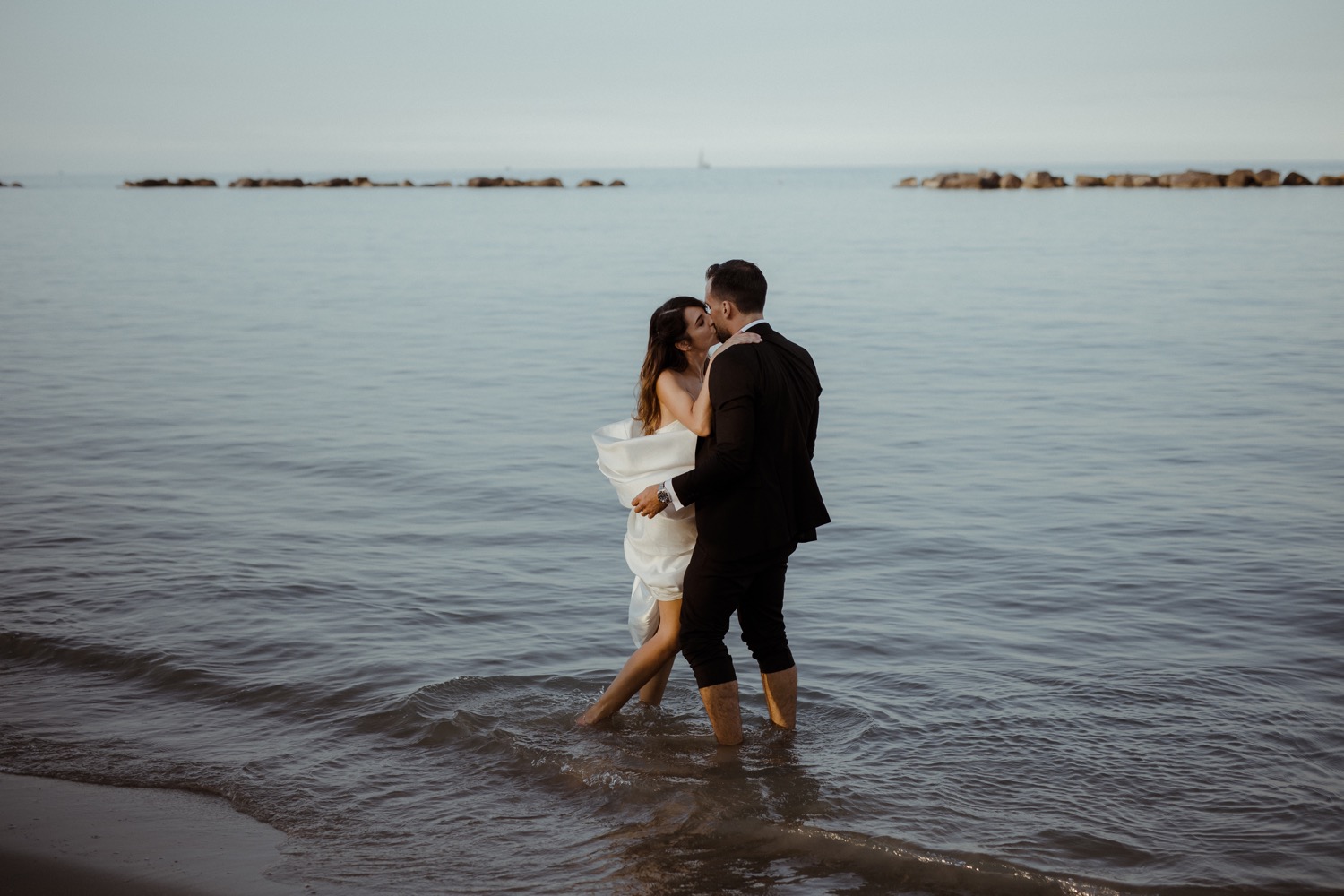 Beach Wedding in San Benedetto del Tronto (Photo + Video)